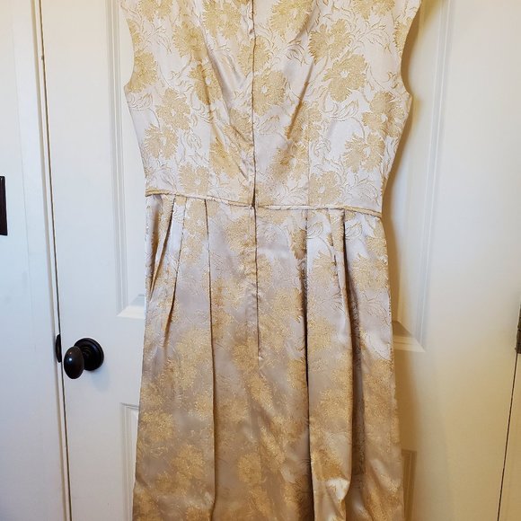 Vintage Fit and Flare Gold and Ivory - Picture 5 of 15